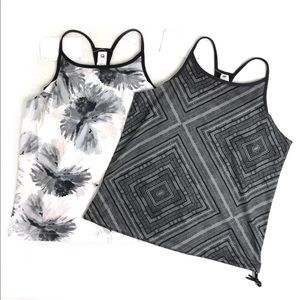 Fabletics Workout Tanks Norwalk Set of 2 Shelf Bra